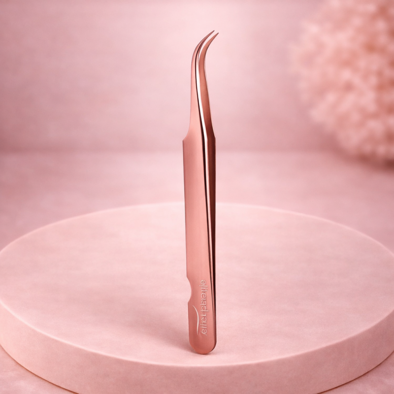 Pinça Profissional com Curvatura Acentuada para Pestanas